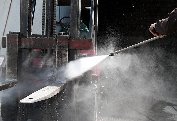 Best Dumpster Area Cleaning  in St Petersburg, FL